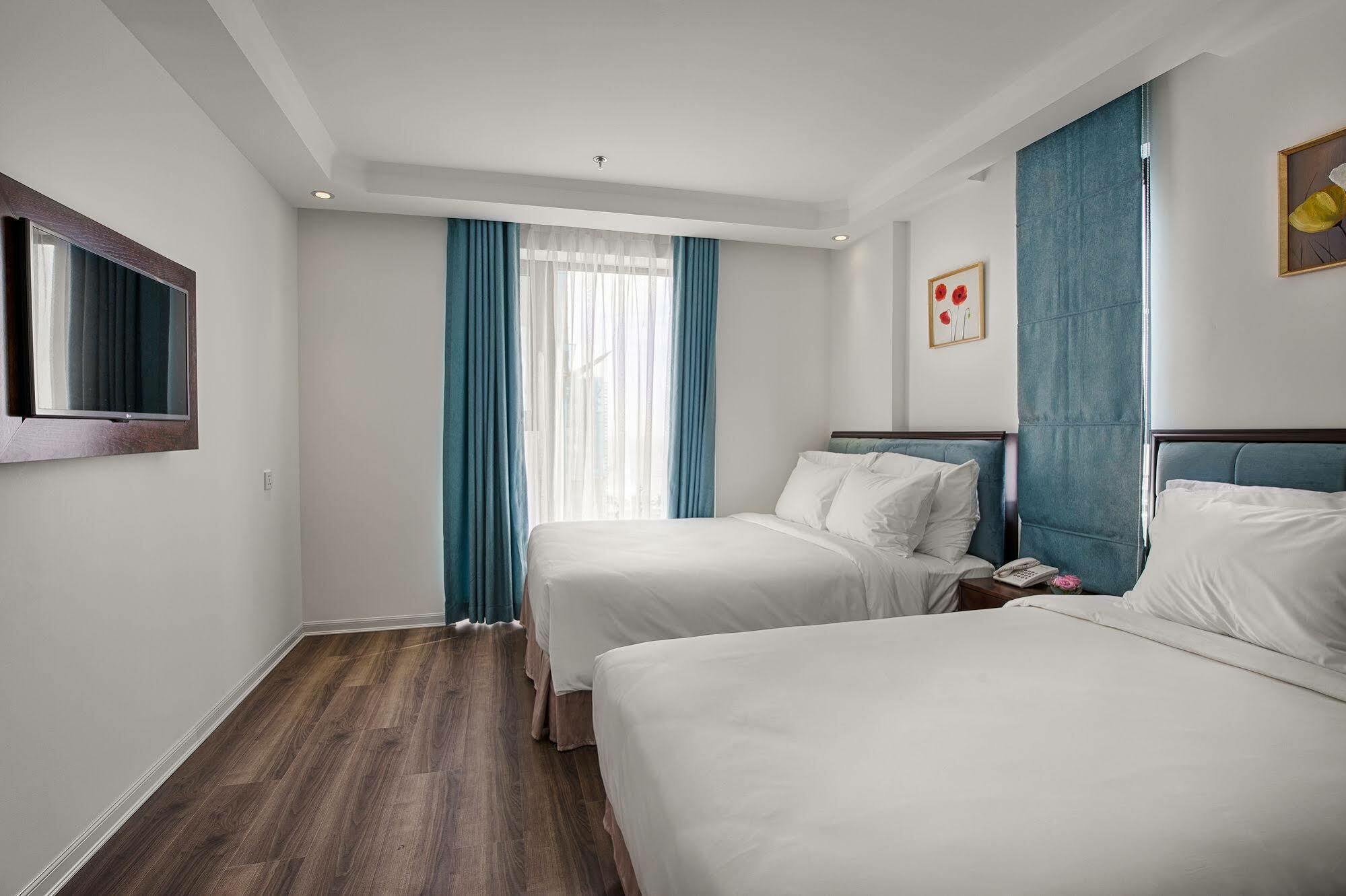 Adaline Hotel And Suite Дананг Екстериор снимка