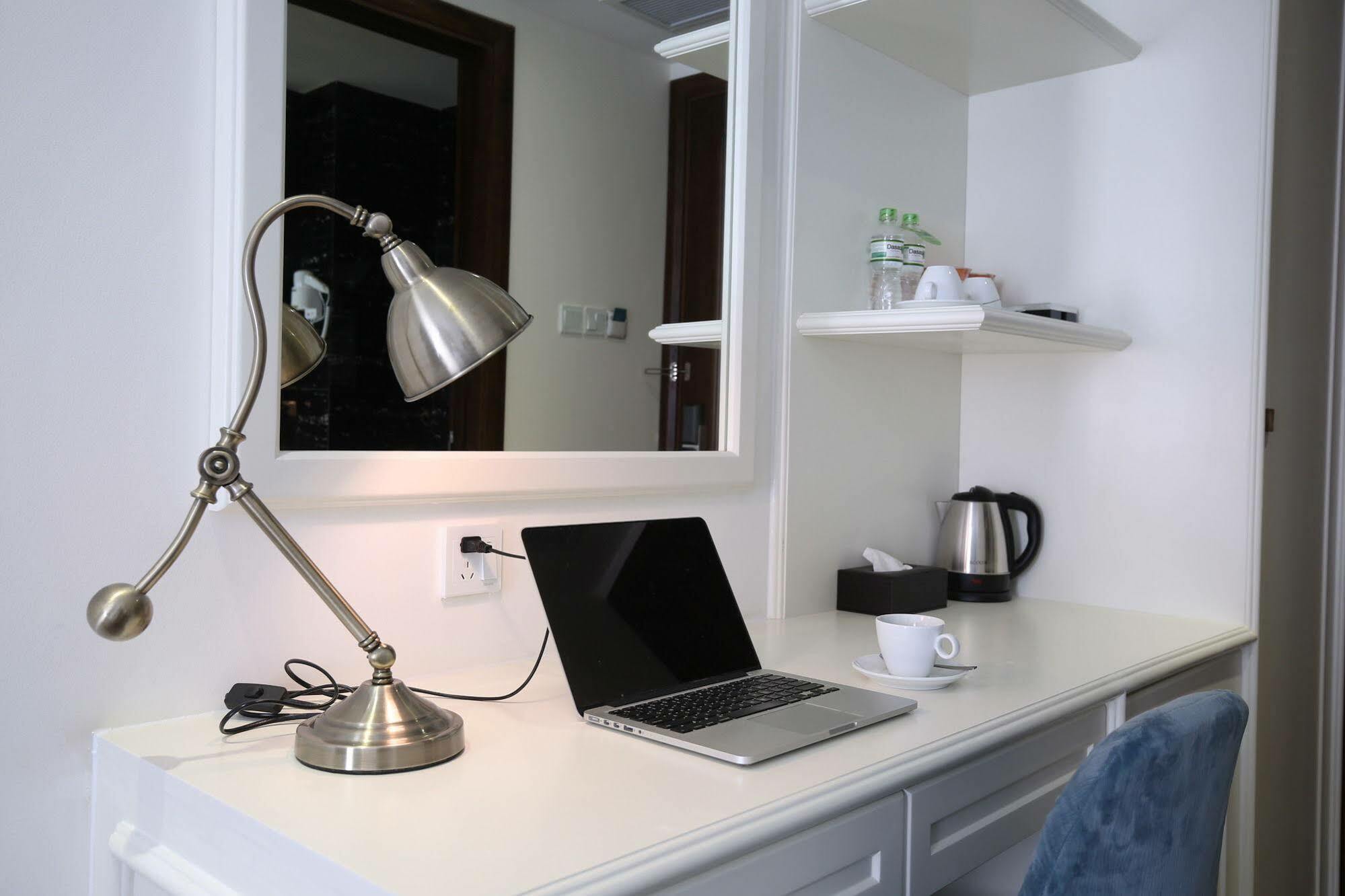 Adaline Hotel And Suite Дананг Екстериор снимка